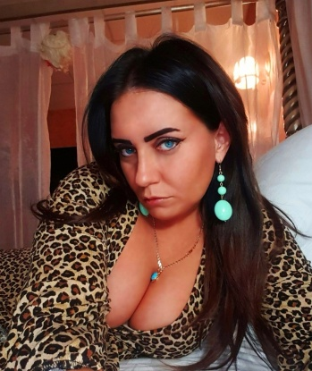 💋 Со мной ты окунешься в мир страсти и наслаждения, где каждая минута будет наполнена нежностью и желанием. Мои услуги всегда индивидуальны и максимально удовлетворят твои потребности и сексуальные фантазии. 🔥 Я уверена, что мои нежные руки и горячие губы оставят тебя в полном восторге. Открой для себя новые грани удовольствия, пригласив меня в свою интимную жизнь. Доверься мне и ты не пожалеешь! ✨ Мои фото и отзывы говорят сами за себя. Так что не медли, я жду встречи с тобой в Москве! 🌃 Милка